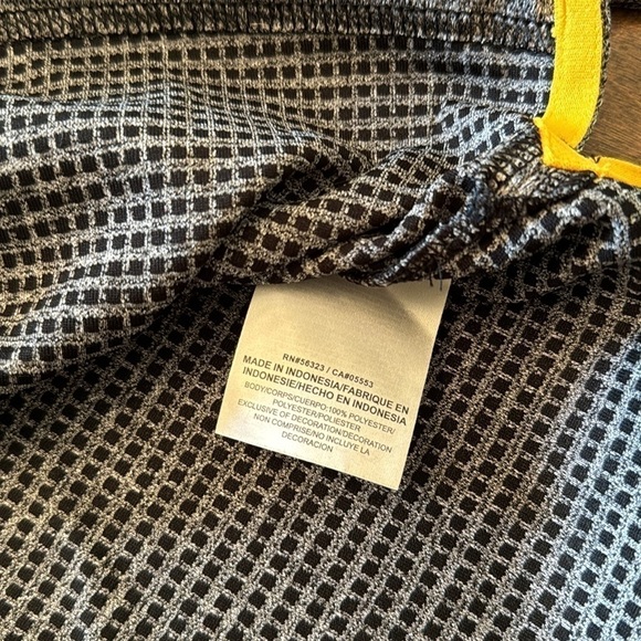 Nike Iowa Hawkeyes Women's Gray Cowl Neck Pullover Size Small - Picture 8 of 12